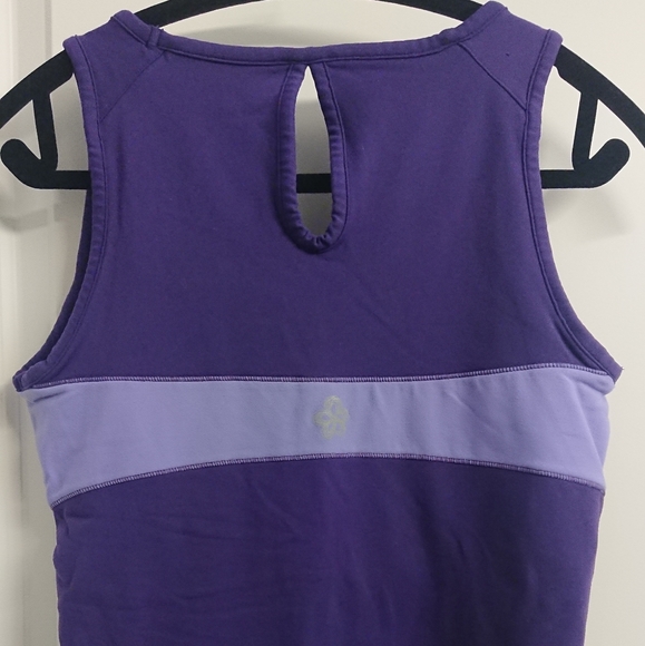 Ladies purple sleeveless top size M - Picture 7 of 7